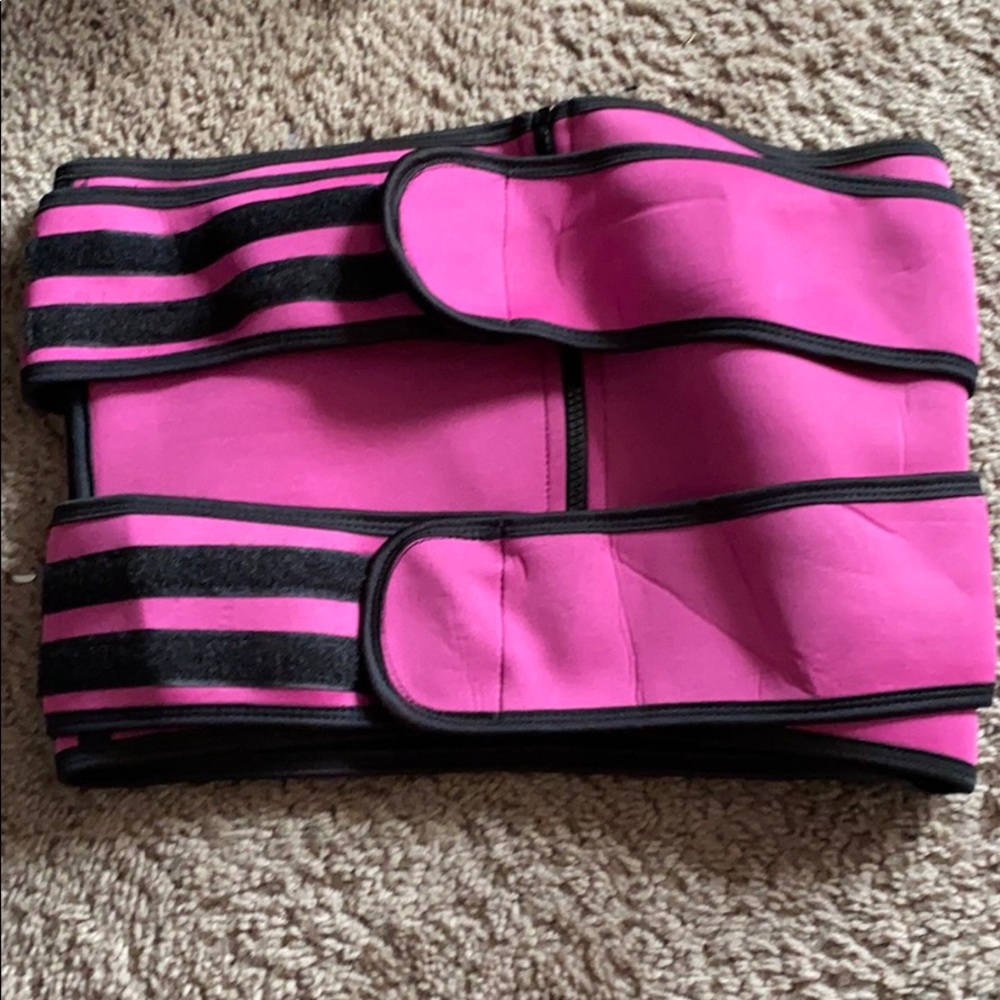 Waist trainer